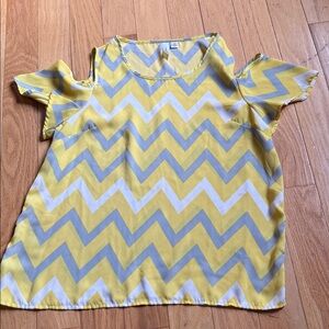 Tacera Yellow Chevron Cold-Shoulder Blouse